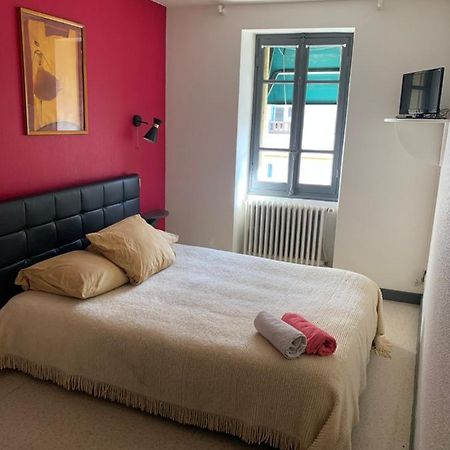 La Taniere De La Bete Bed and Breakfast Saugues Exterior foto
