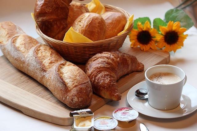 La Taniere De La Bete Bed and Breakfast Saugues Exterior foto
